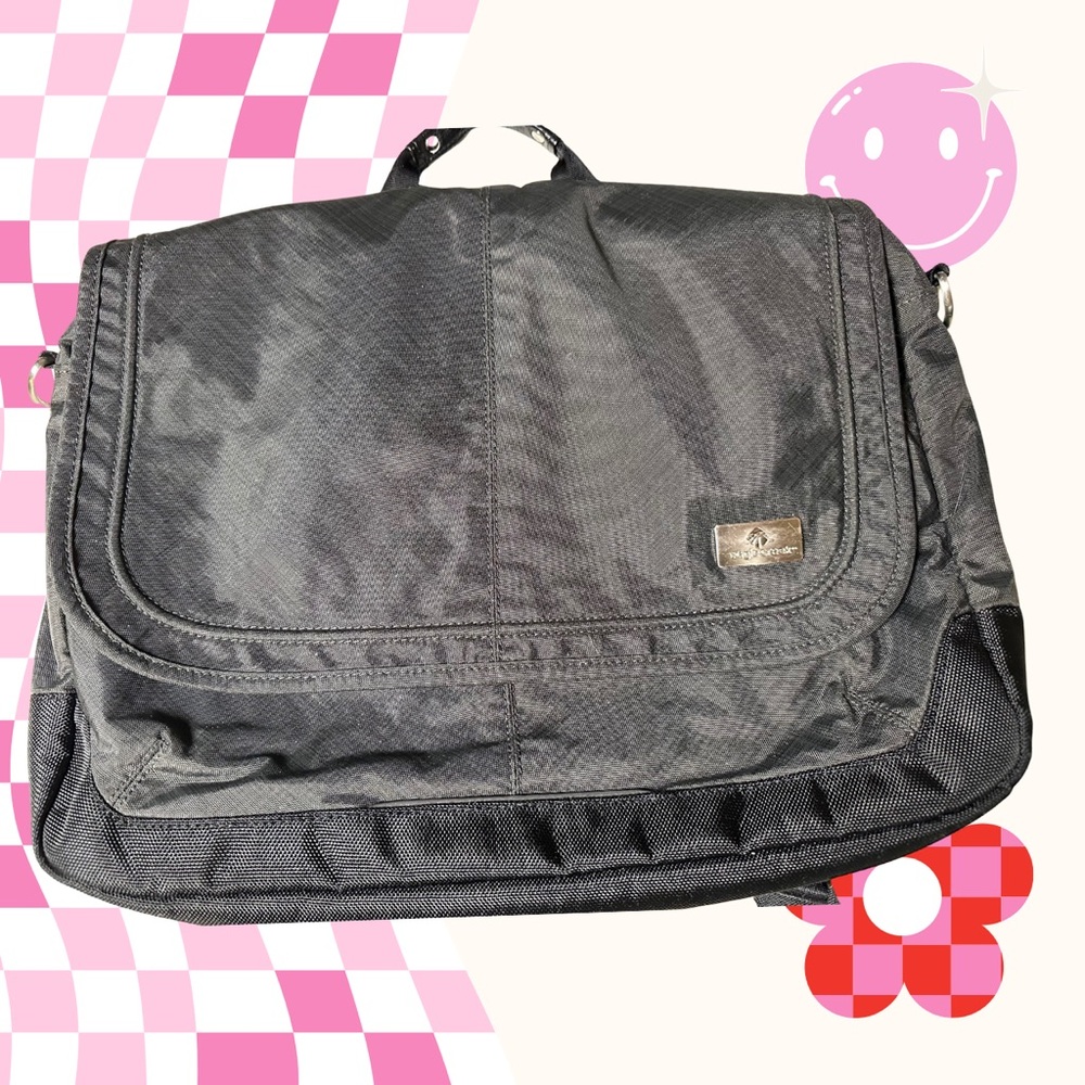 Black Messenger Bag - Backpack Eagle Creek